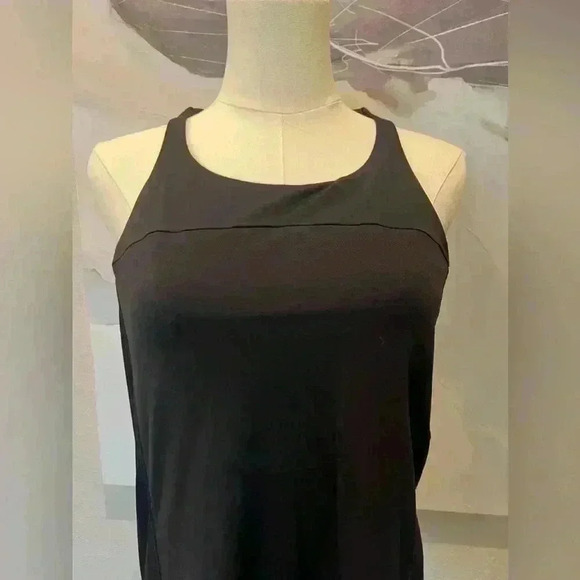 Lululemon Black tank with drape back and crisscross back straps. Size 8 - Picture 7 of 7